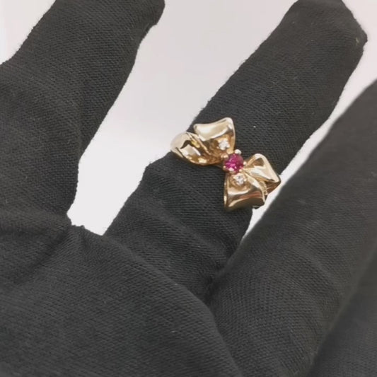 Charming 9k Yellow Gold Ruby & Diamond Ribbon Bow Ring – Size M½, 4.35g