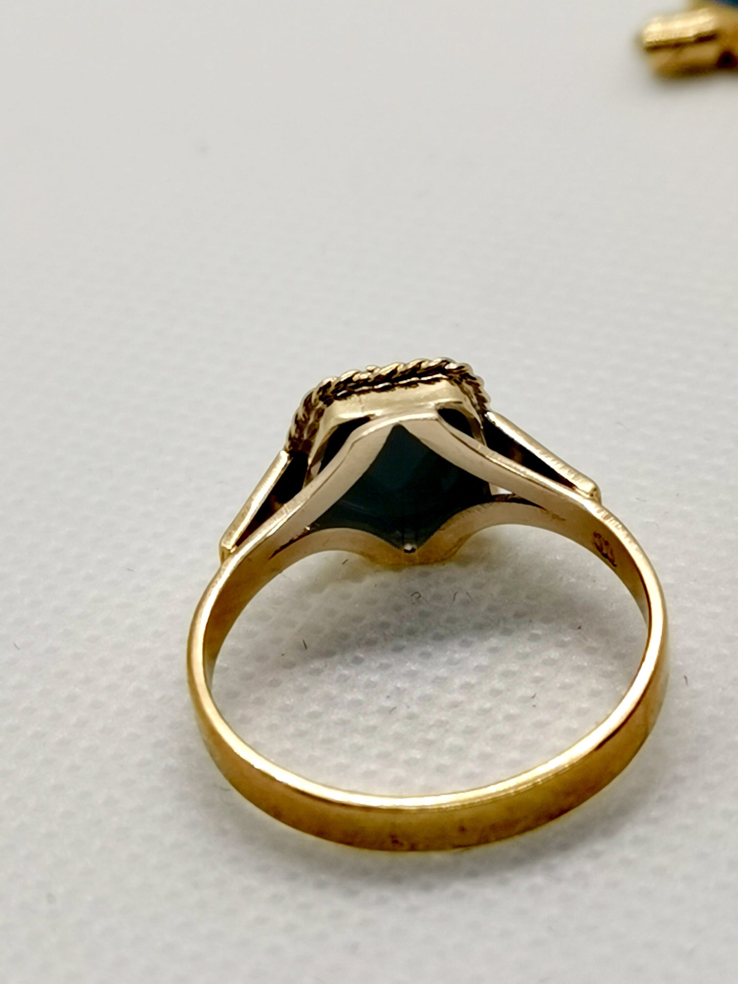 Stunning 9ct Solid Gold Australian Opal Jewellery Set – Ring, Pendant &amp; Stud Earrings (7.06g, Ring Size R½)