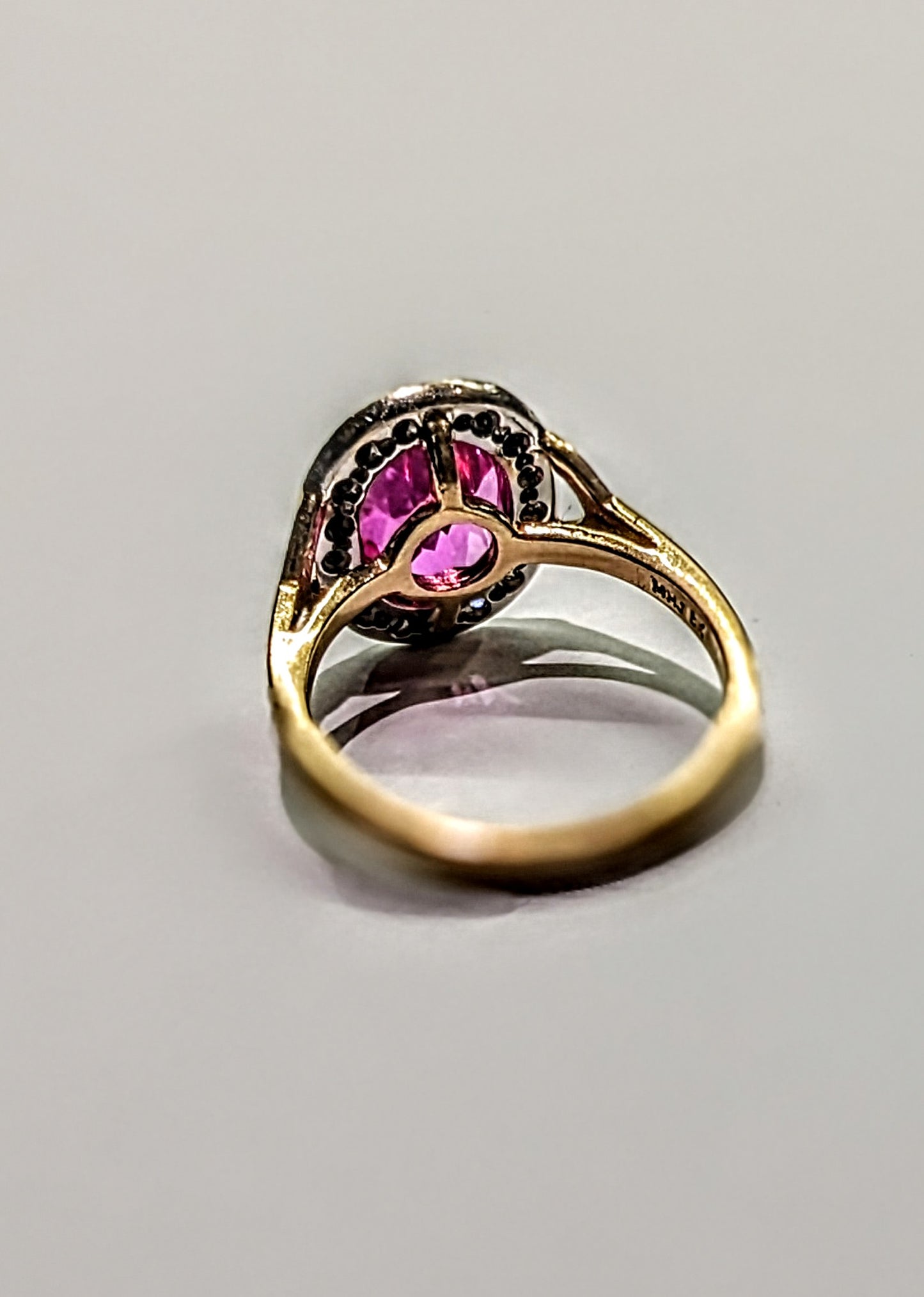 9ct Gold Pink Sapphire & Diamond Ring – Size N, 3.7g