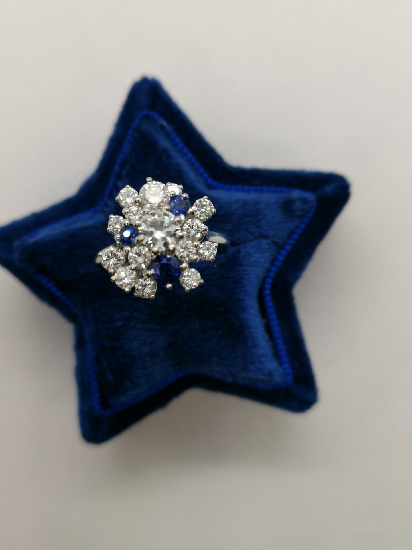 High-Quality 18k White Gold Diamond & Sapphire Ring – Size L, 4.70g